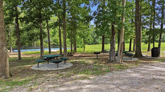 735 County Road 6324, Dayton, TX 77535