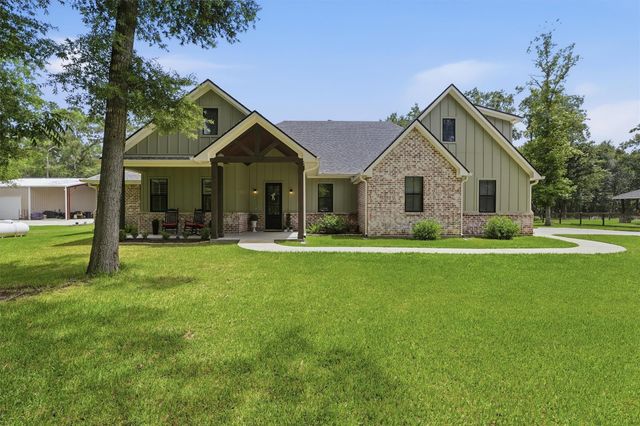 735 County Road 6324, Dayton, TX 77535