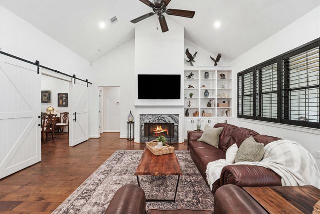 735 County Road 6324, Dayton, TX 77535