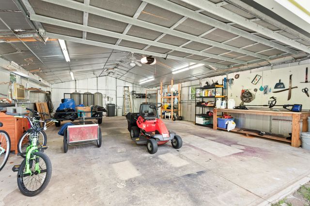 102 St Johns Blvd, East Palatka, FL 32131