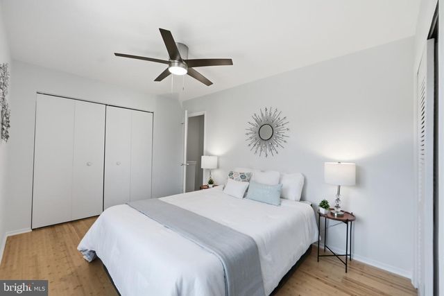 9637 MARSTON LN, Gaithersburg, MD 20886