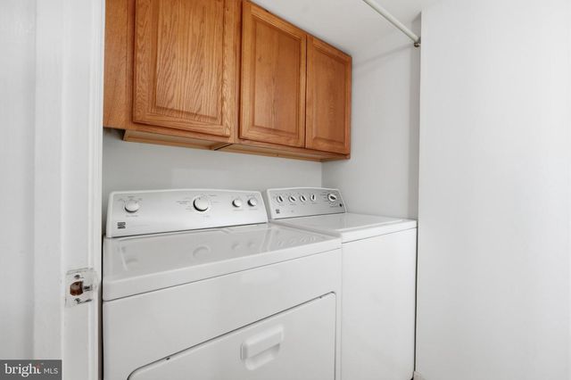 9637 MARSTON LN, Gaithersburg, MD 20886