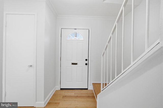 9637 MARSTON LN, Gaithersburg, MD 20886