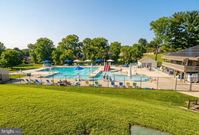 9637 MARSTON LN, Gaithersburg, MD 20886