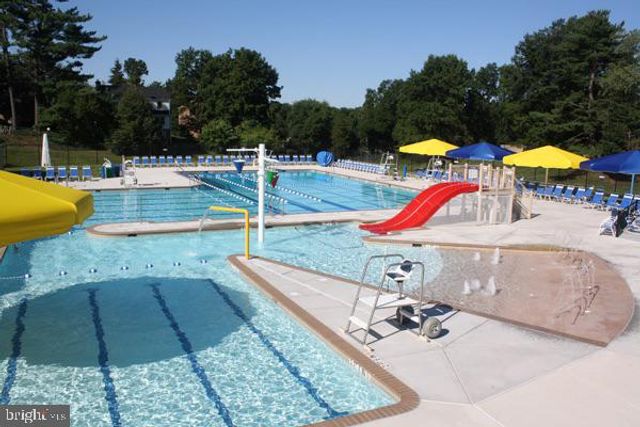 9637 MARSTON LN, Gaithersburg, MD 20886