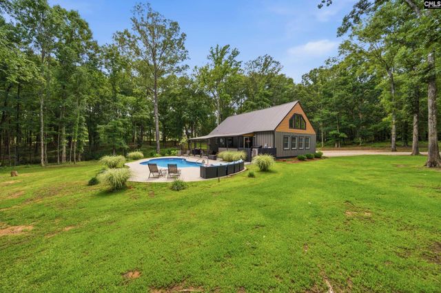 158 Persimmon Drive, Saluda, SC 29138