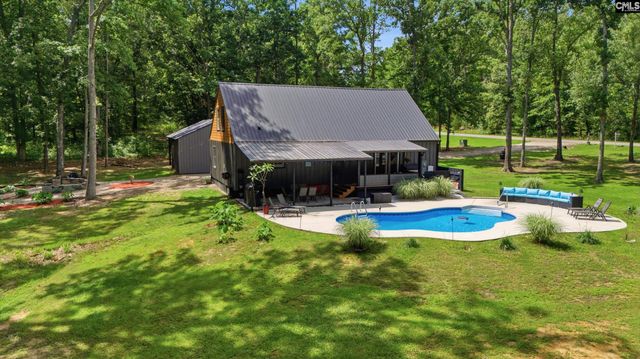 158 Persimmon Drive, Saluda, SC 29138