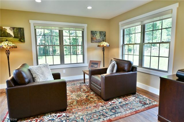 12 Bayview Circle, Cortland, OH 44410