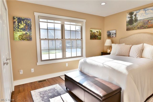 12 Bayview Circle, Cortland, OH 44410