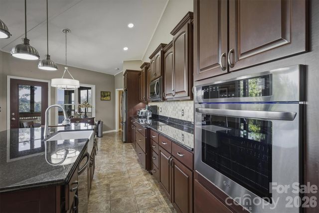 315 Lakeview Trail, Nebo, NC 28761
