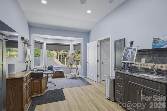 315 Lakeview Trail, Nebo, NC 28761