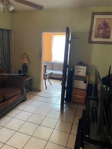 1120 NW 31st St, Miami, FL 33127