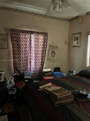 1120 NW 31st St, Miami, FL 33127