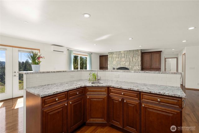 151 NE Myrlis Joy Drive, Tahuya, WA 98588