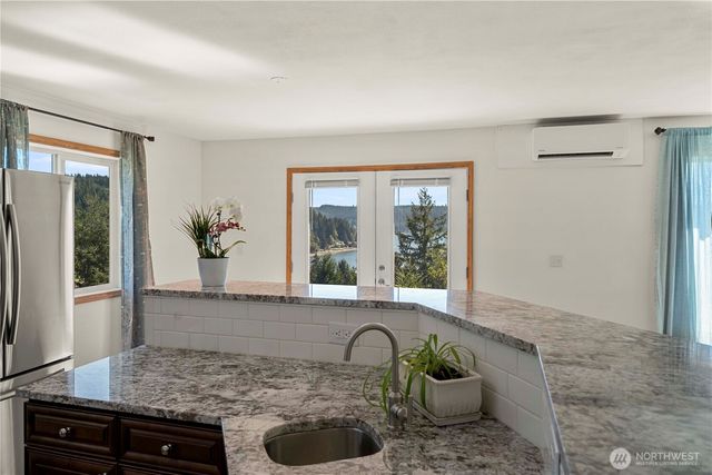 151 NE Myrlis Joy Drive, Tahuya, WA 98588