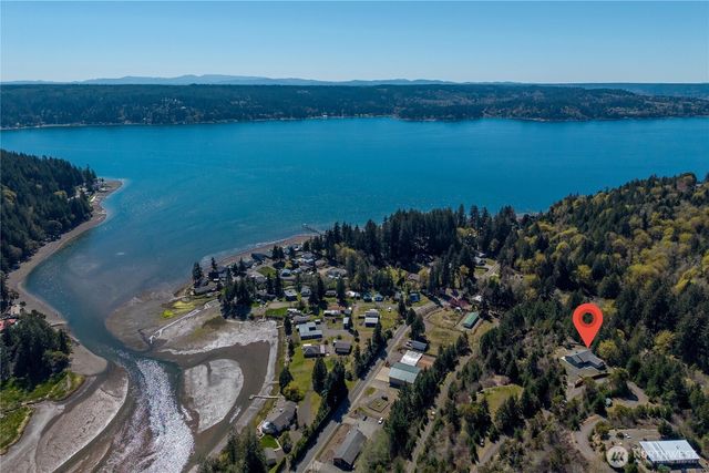 151 NE Myrlis Joy Drive, Tahuya, WA 98588