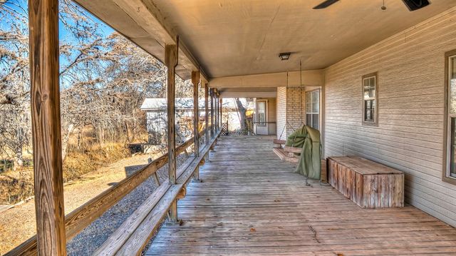 196 Canal Circle, Rio Frio, TX 78879