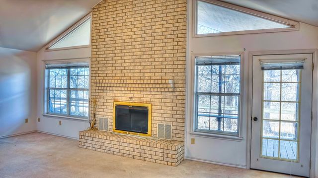 196 Canal Circle, Rio Frio, TX 78879