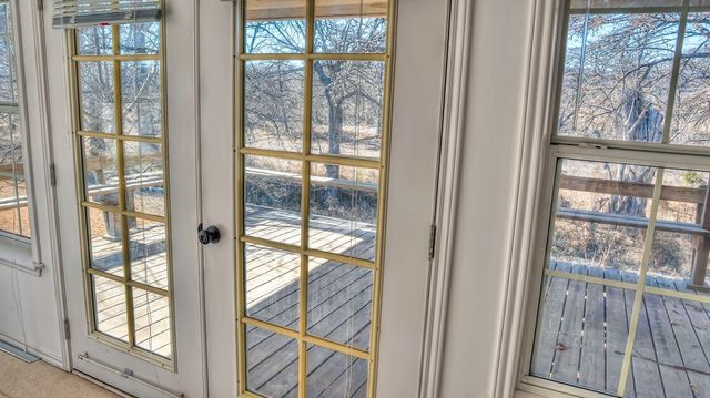 196 Canal Circle, Rio Frio, TX 78879