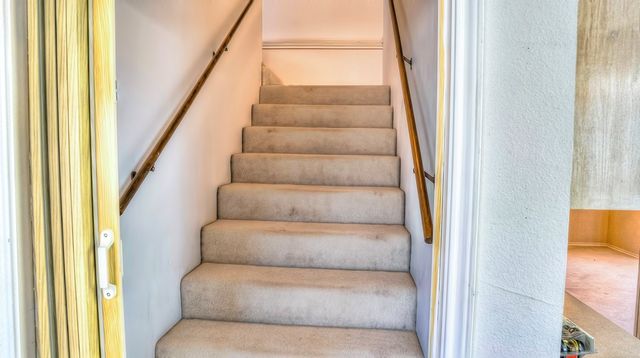 196 Canal Circle, Rio Frio, TX 78879