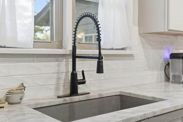 5849 S Irvington Avenue, Tulsa, OK 74135