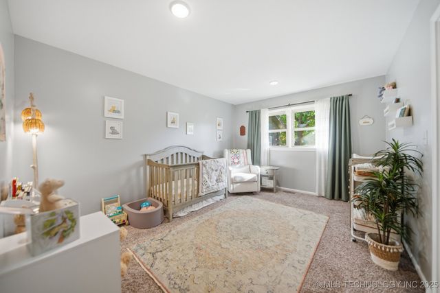 5849 S Irvington Avenue, Tulsa, OK 74135