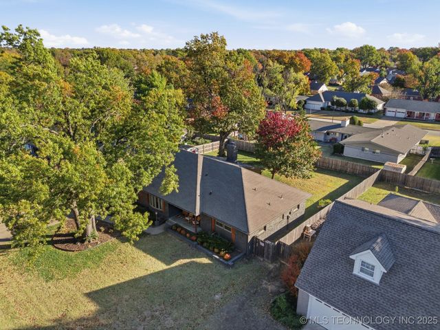 5849 S Irvington Avenue, Tulsa, OK 74135