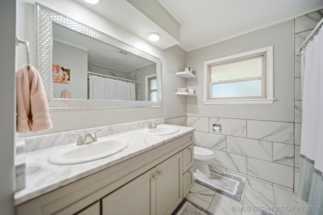 5849 S Irvington Avenue, Tulsa, OK 74135