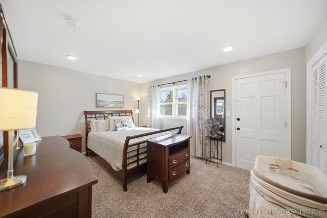 5849 S Irvington Avenue, Tulsa, OK 74135