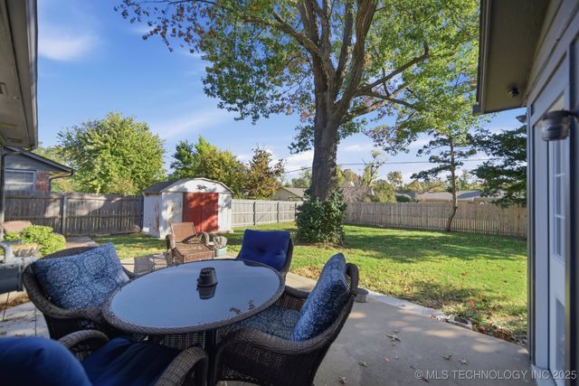 5849 S Irvington Avenue, Tulsa, OK 74135