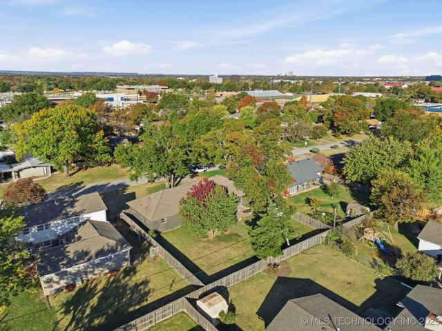 5849 S Irvington Avenue, Tulsa, OK 74135