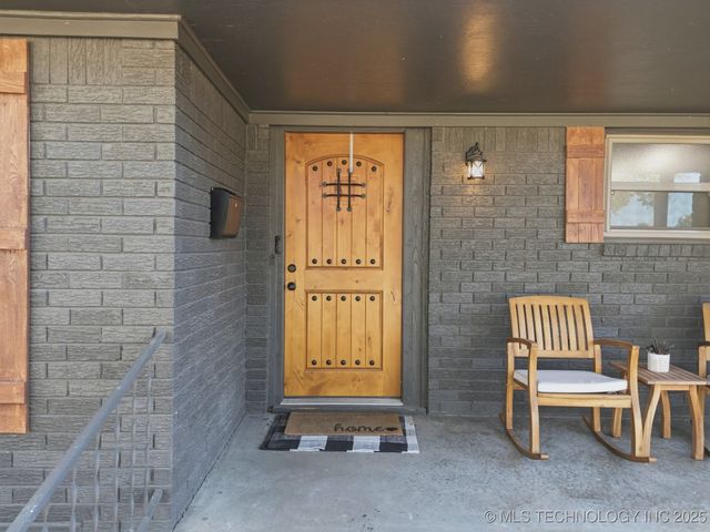 5849 S Irvington Avenue, Tulsa, OK 74135