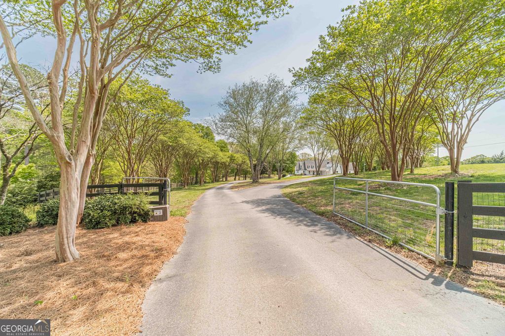 1271 Carl Davis Road, Monroe, GA 30655