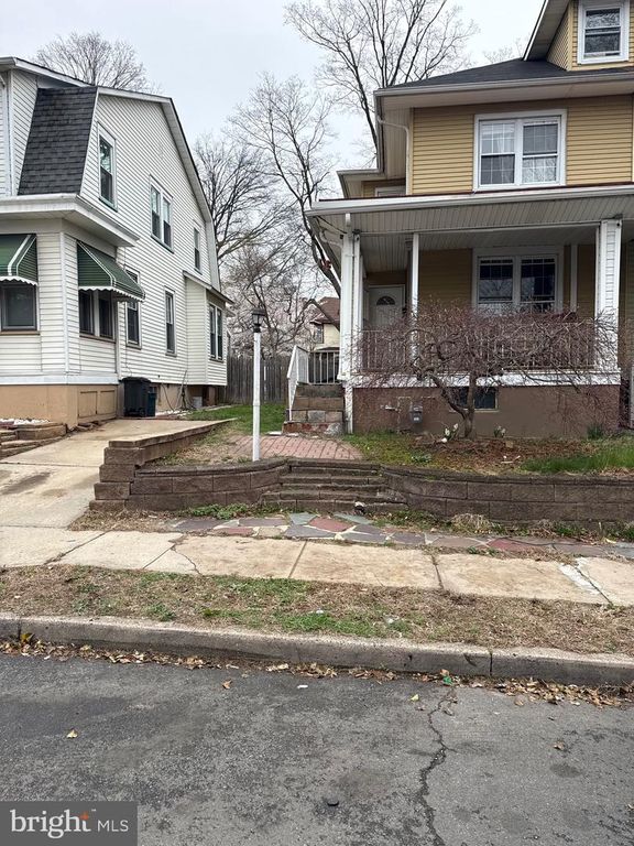 22 MERVINE PL, Hamilton, NJ 08609