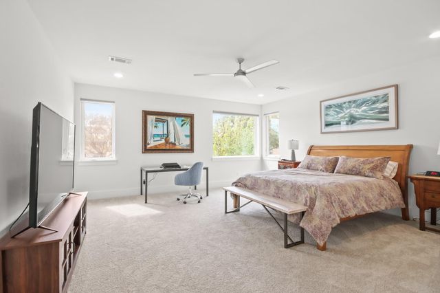 2405 Freeman Street, Houston, TX 77009