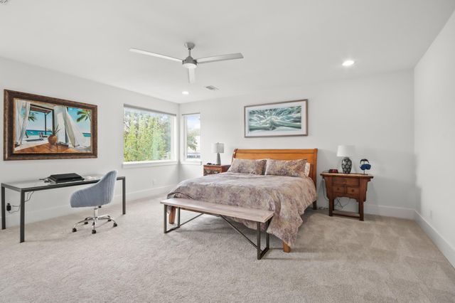 2405 Freeman Street, Houston, TX 77009