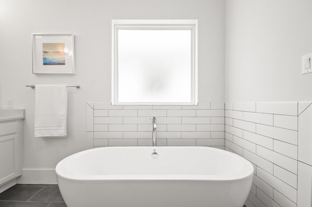 2405 Freeman Street, Houston, TX 77009