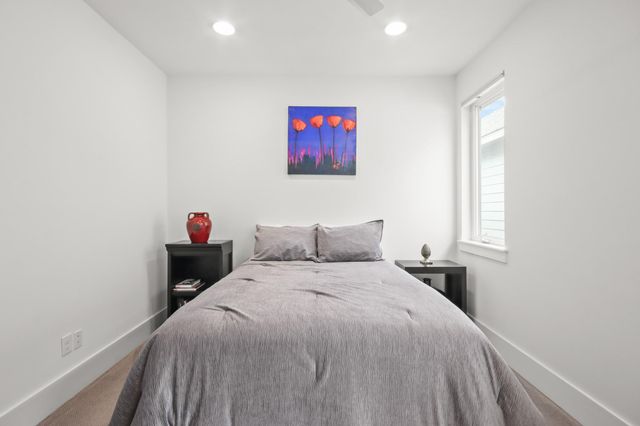 2405 Freeman Street, Houston, TX 77009