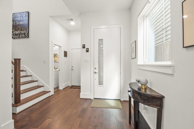 2405 Freeman Street, Houston, TX 77009