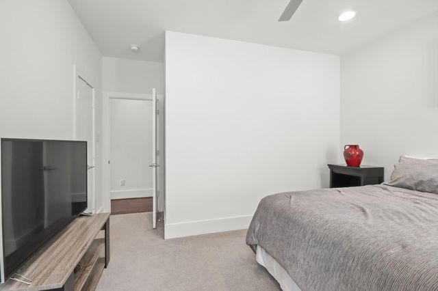 2405 Freeman Street, Houston, TX 77009