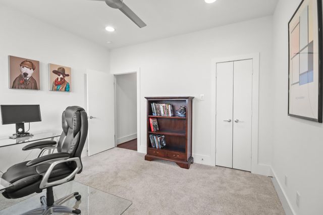 2405 Freeman Street, Houston, TX 77009