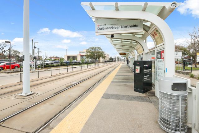 2405 Freeman Street, Houston, TX 77009