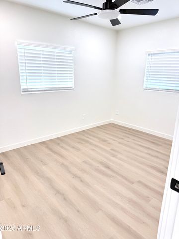 8042 S 25TH Street, Phoenix, AZ 85042