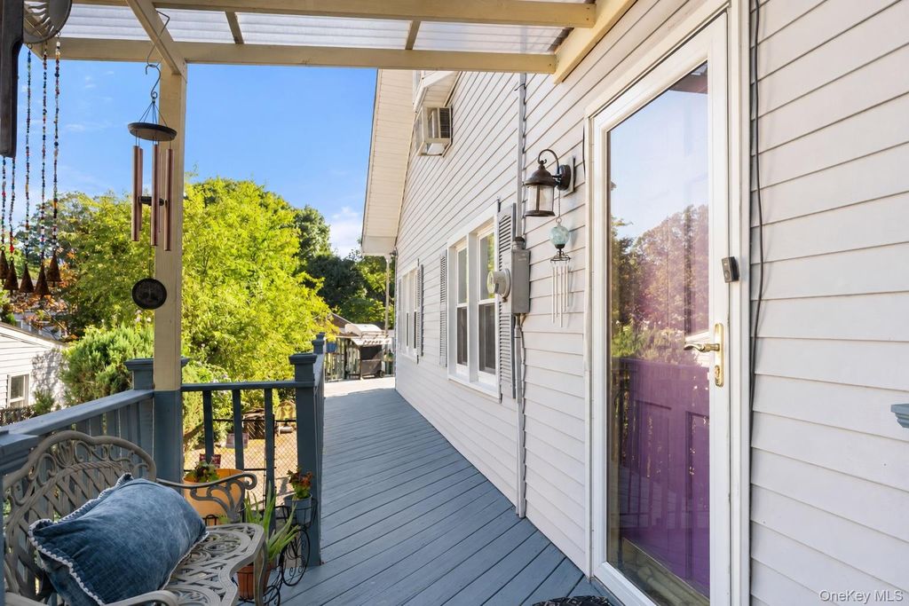 396 Farragut Avenue, Hastings-on-hudson, NY 10706 — photo 3