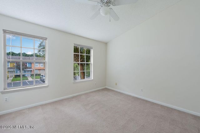 12311 KENSINGTON LAKES Drive 301, Jacksonville, FL 32246