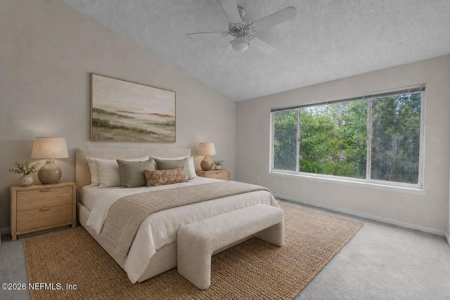 12311 KENSINGTON LAKES Drive 301, Jacksonville, FL 32246