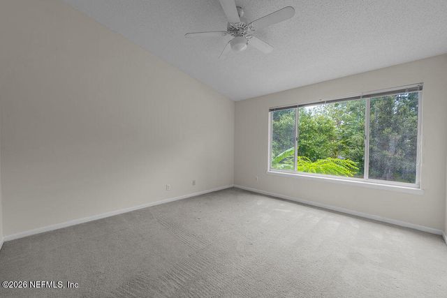 12311 KENSINGTON LAKES Drive 301, Jacksonville, FL 32246