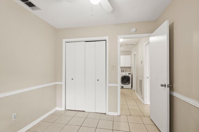 1307 Ken Street B, Humble, TX 77338