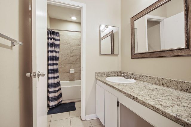 1307 Ken Street B, Humble, TX 77338