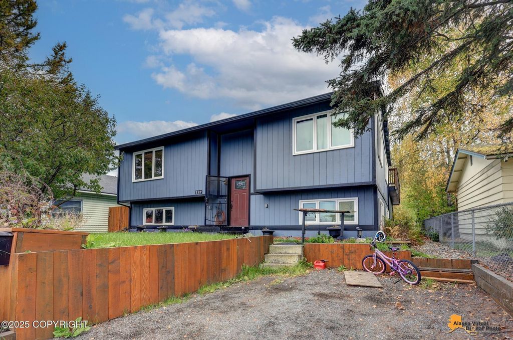 227 Park Street, Anchorage, AK 99508